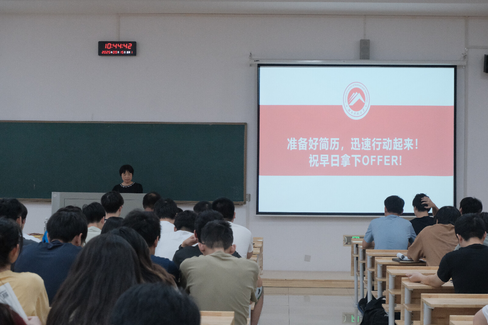 f93e79edcd014cbc9fc51646396983ff.png