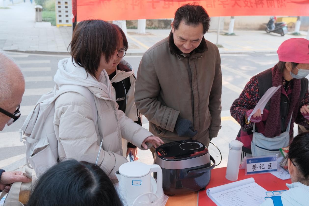 5d12b65b060e454f87d7db88178ca296.jpg 5d12b65b060e454f87d7db88178ca296.jpg